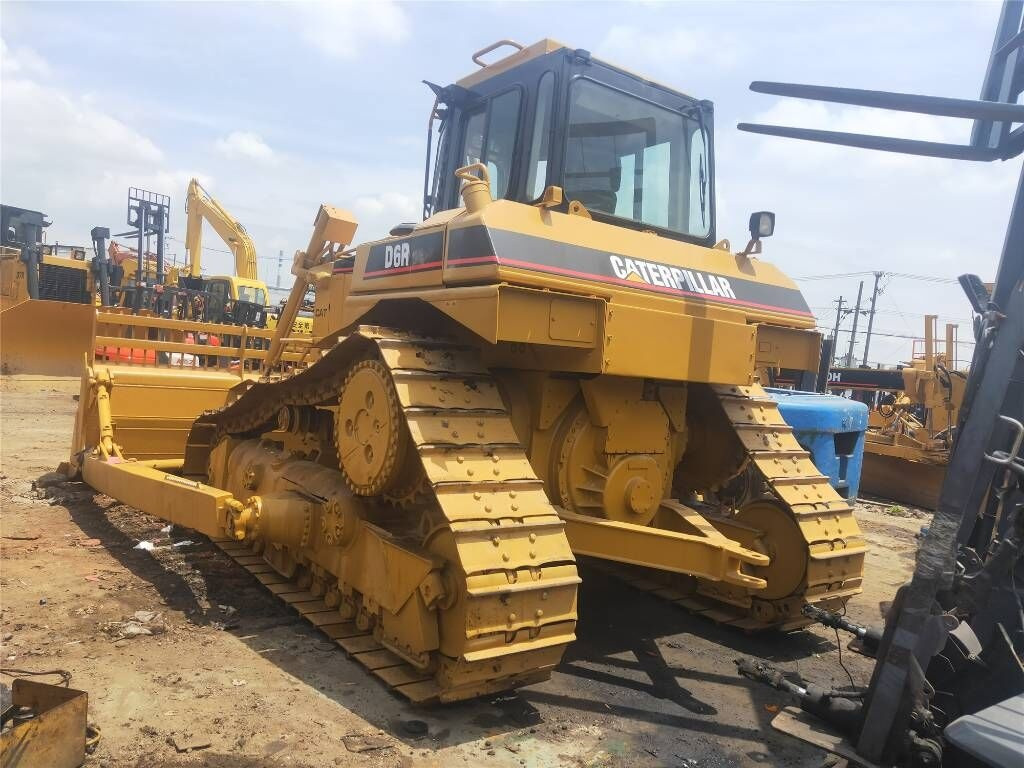 Caterpillar D 6 R - Μπουλντόζα: φωτογραφία 5 Caterpillar D 6 R - Μπουλντόζα: φωτογραφία 5