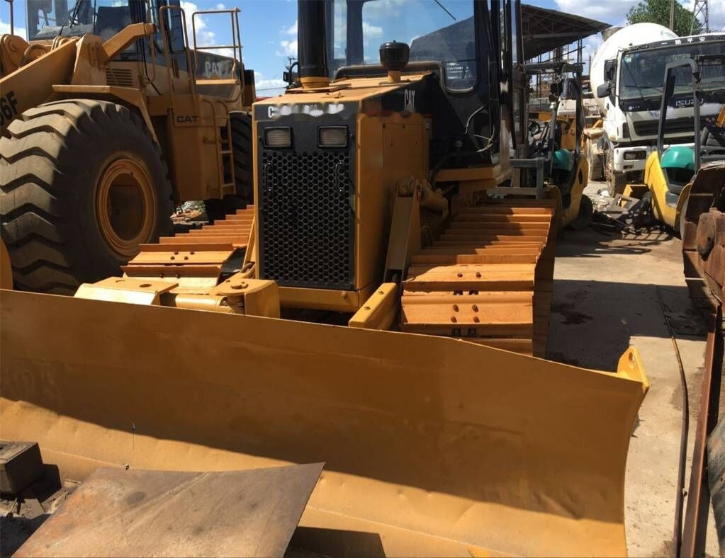 Caterpillar D4C - Μπουλντόζα: φωτογραφία 4 Caterpillar D4C - Μπουλντόζα: φωτογραφία 4