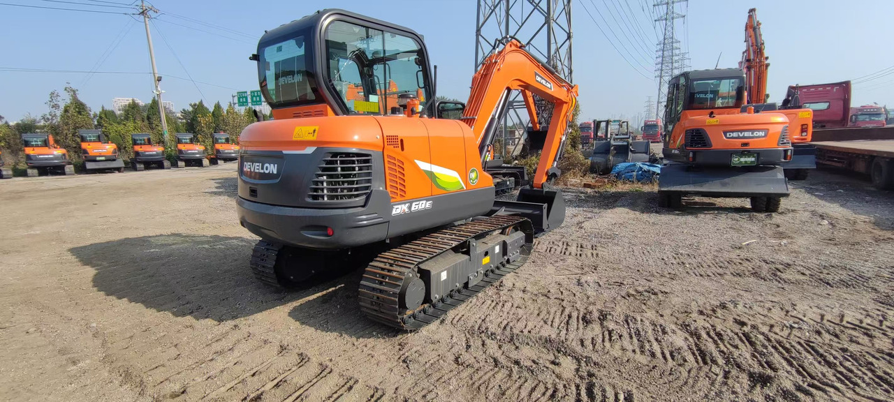 DOOSAN DX60E - Μίνι εκσκαφέας: φωτογραφία 4 DOOSAN DX60E - Μίνι εκσκαφέας: φωτογραφία 4