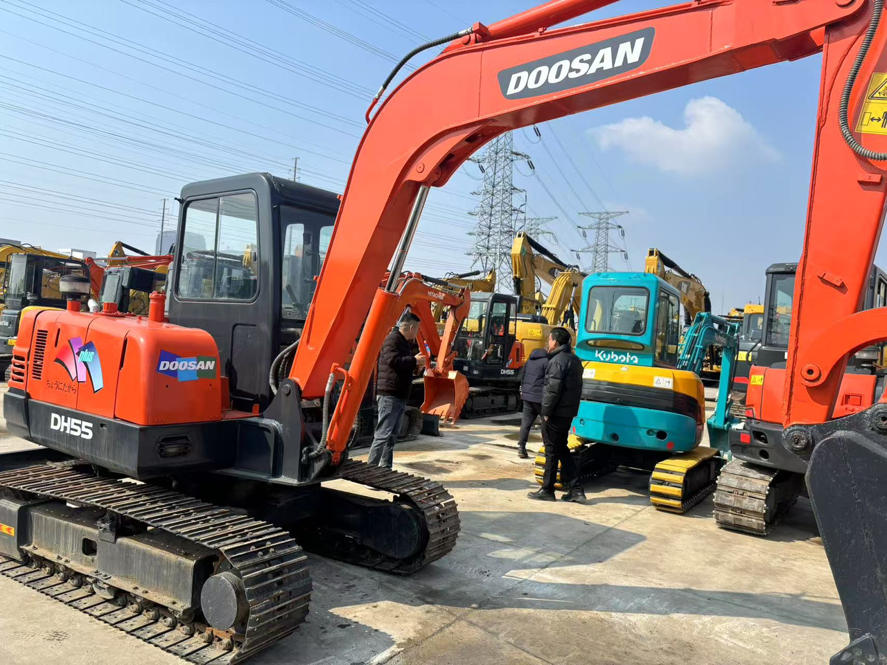 Doosan DH55 - Μίνι εκσκαφέας: φωτογραφία 5 Doosan DH55 - Μίνι εκσκαφέας: φωτογραφία 5