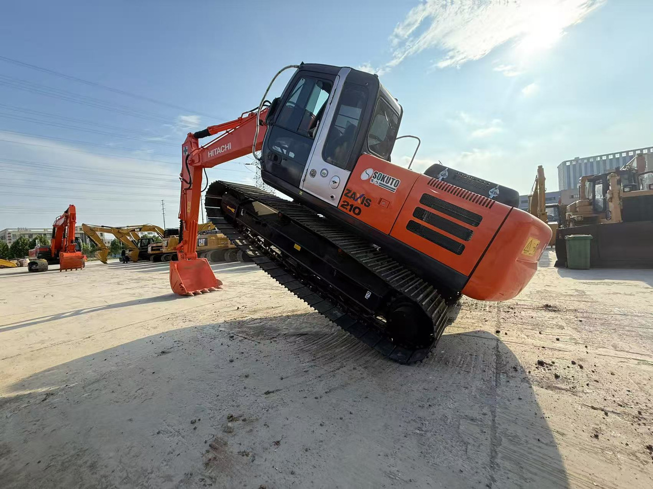 HITACHI ZX210 - Ερπυστριοφόρος εκσκαφέας: φωτογραφία 4 HITACHI ZX210 - Ερπυστριοφόρος εκσκαφέας: φωτογραφία 4