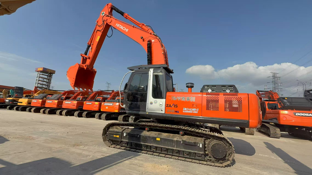 HITACHI ZX350 - Ερπυστριοφόρος εκσκαφέας: φωτογραφία 1 HITACHI ZX350 - Ερπυστριοφόρος εκσκαφέας: φωτογραφία 1