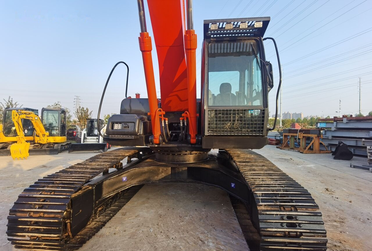 Hitachi ZX240 - Ερπυστριοφόρος εκσκαφέας: φωτογραφία 2 Hitachi ZX240 - Ερπυστριοφόρος εκσκαφέας: φωτογραφία 2
