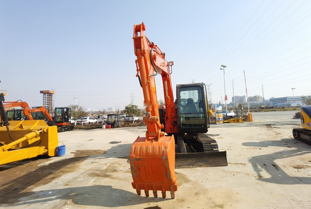 Hitachi ZX70 - Μίνι εκσκαφέας: φωτογραφία 5 Hitachi ZX70 - Μίνι εκσκαφέας: φωτογραφία 5
