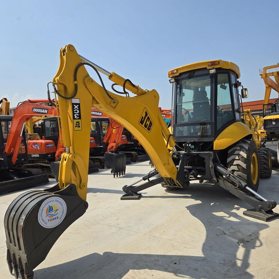 JCB 3CX - Φορτωτής εκσκαφέας: φωτογραφία 3 JCB 3CX - Φορτωτής εκσκαφέας: φωτογραφία 3