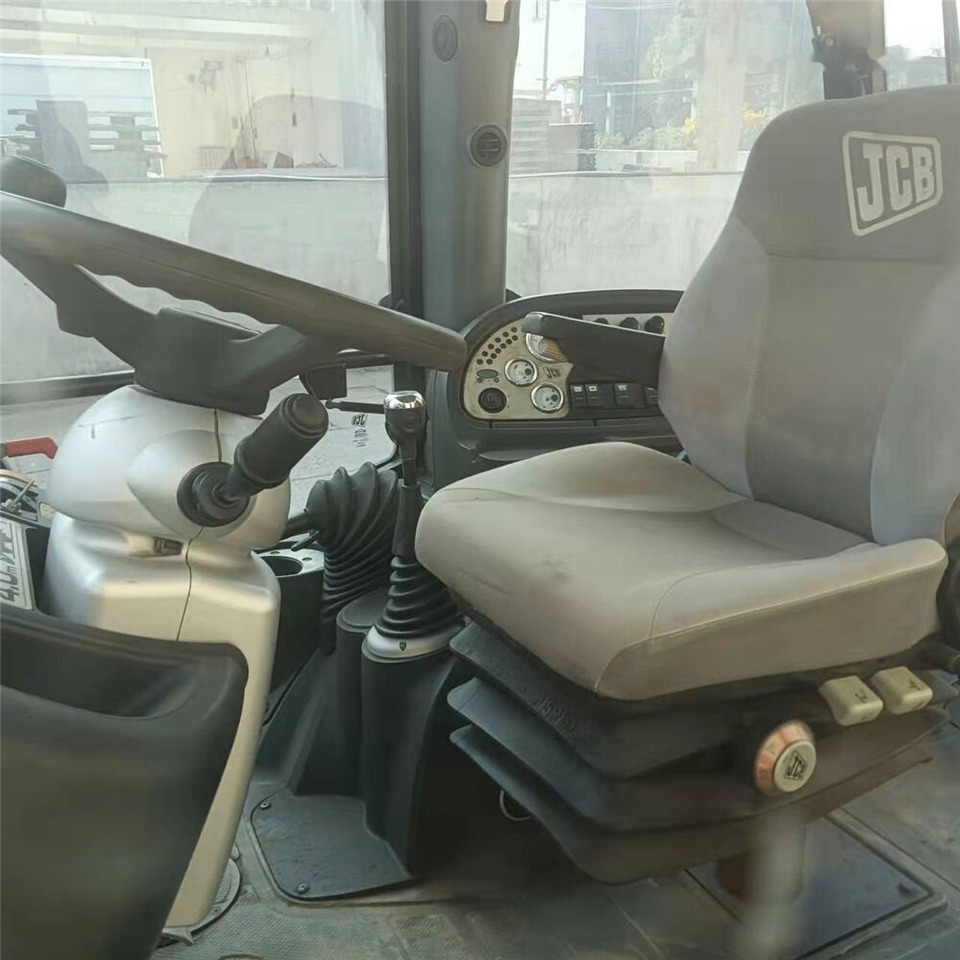 Φορτωτής εκσκαφέας JCB 4CX: φωτογραφία 6