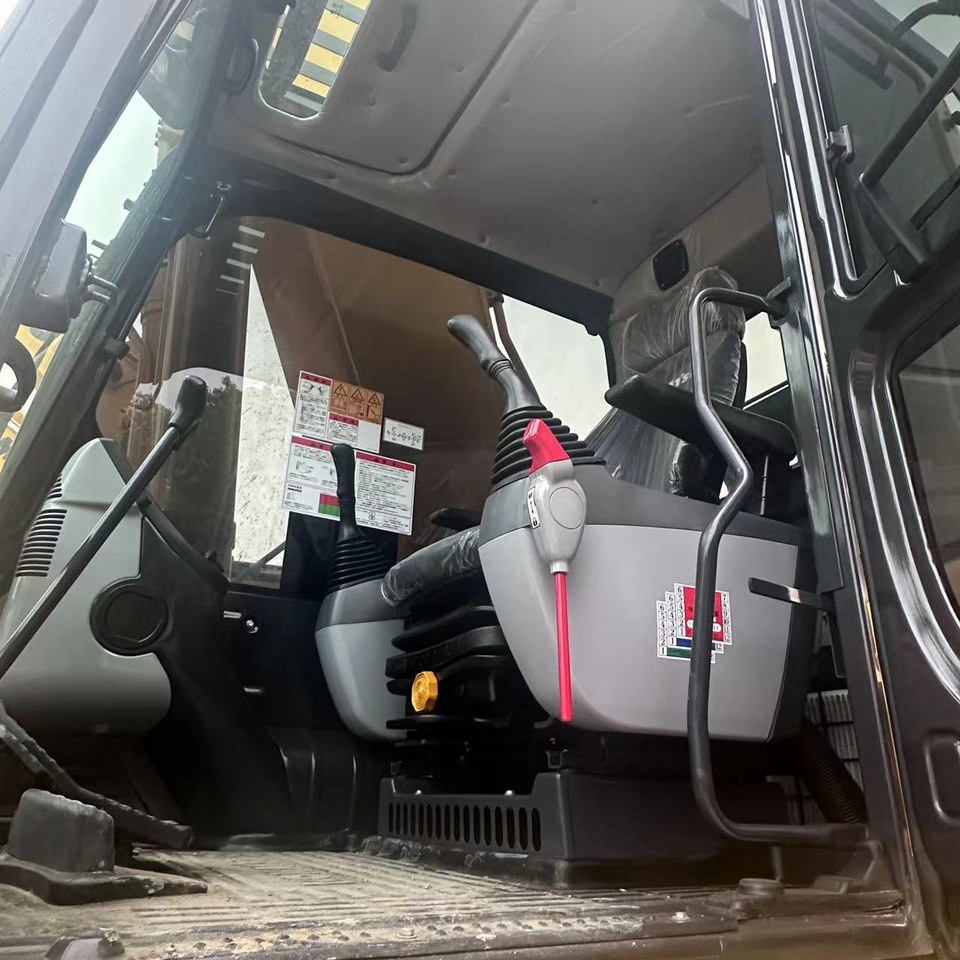 Ερπυστριοφόρος εκσκαφέας KOMATSU PC400-8: φωτογραφία 7