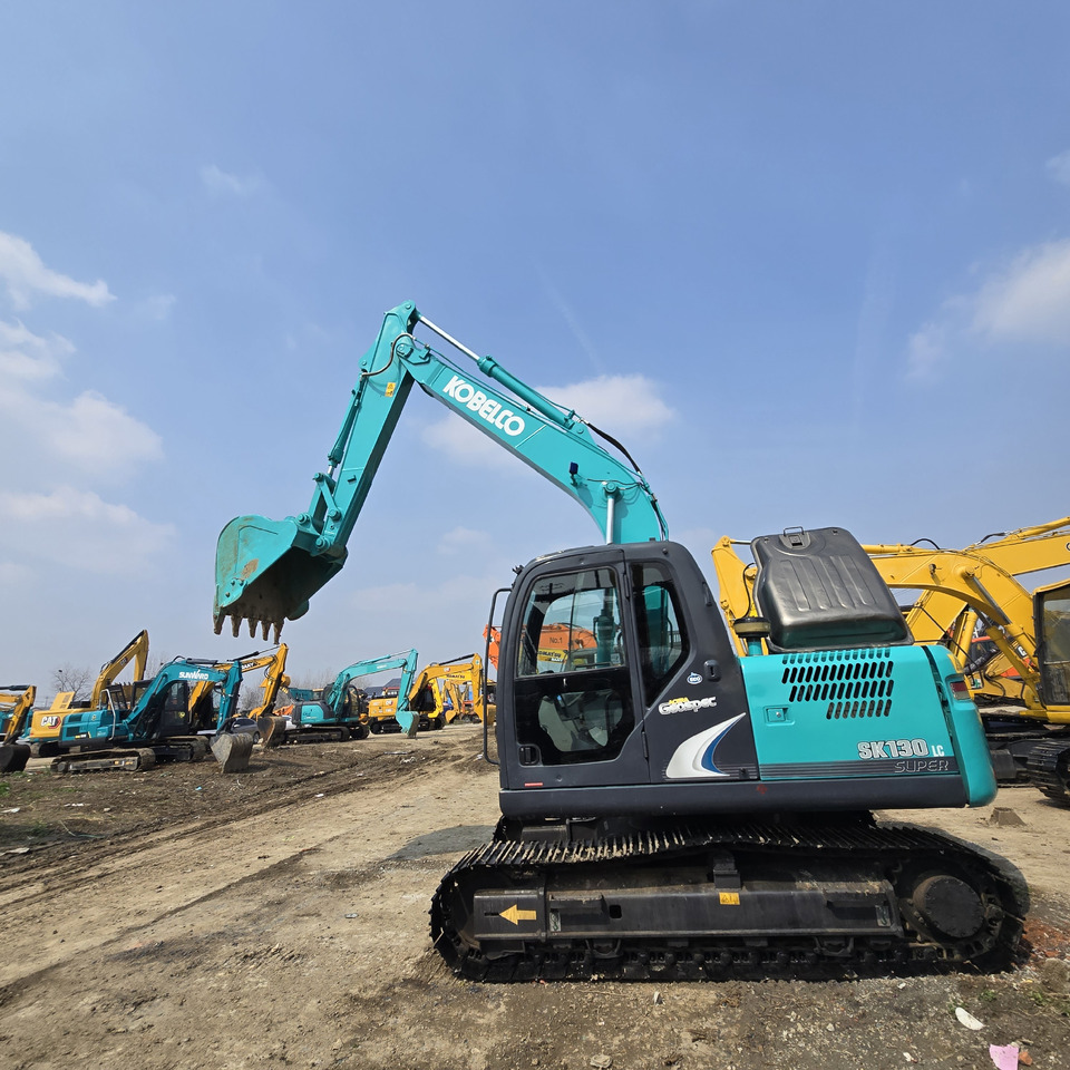 Kobelco SK130-8 - Ερπυστριοφόρος εκσκαφέας: φωτογραφία 4 Kobelco SK130-8 - Ερπυστριοφόρος εκσκαφέας: φωτογραφία 4