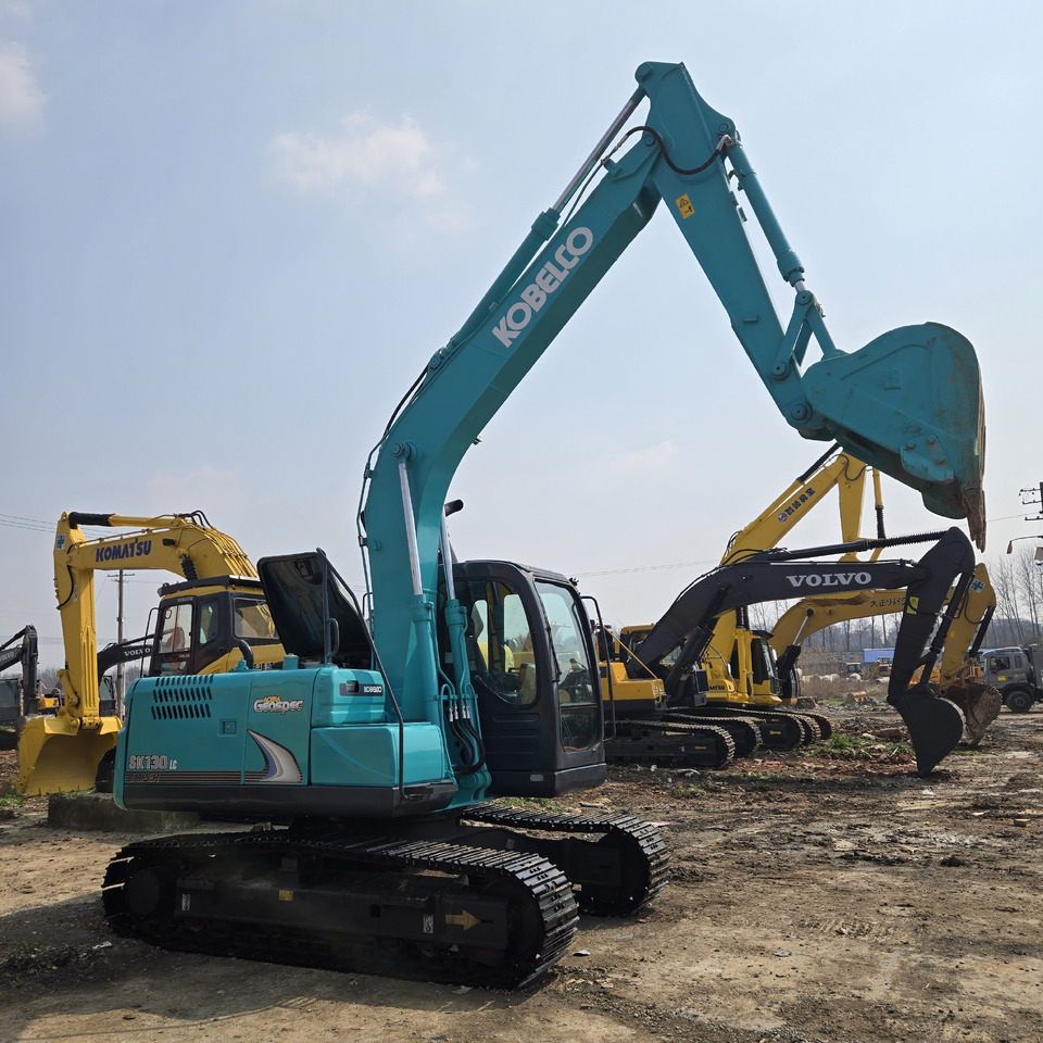 Kobelco SK130-8 - Ερπυστριοφόρος εκσκαφέας: φωτογραφία 5 Kobelco SK130-8 - Ερπυστριοφόρος εκσκαφέας: φωτογραφία 5