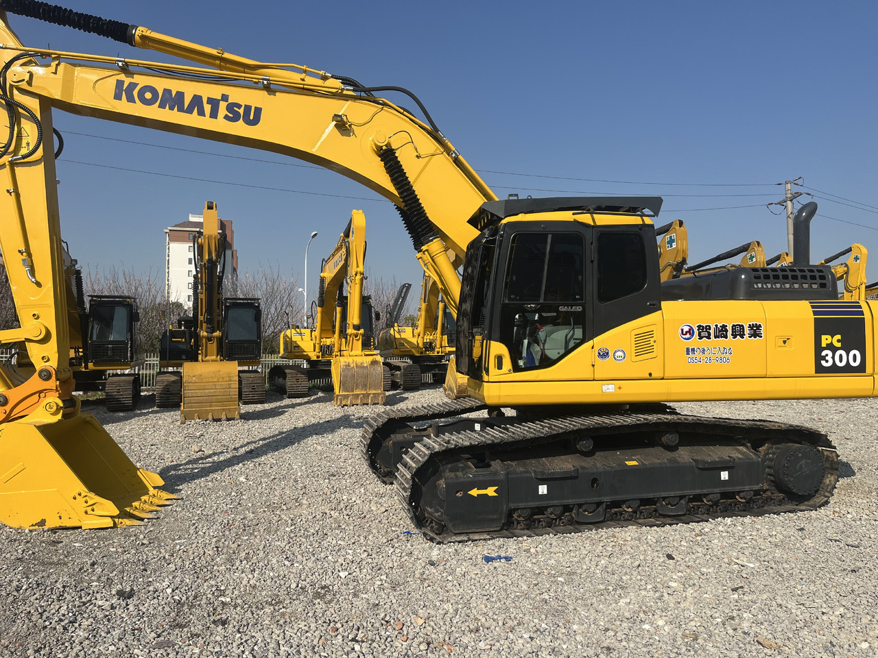 Komatsu PC300-7 - Ερπυστριοφόρος εκσκαφέας: φωτογραφία 3 Komatsu PC300-7 - Ερπυστριοφόρος εκσκαφέας: φωτογραφία 3