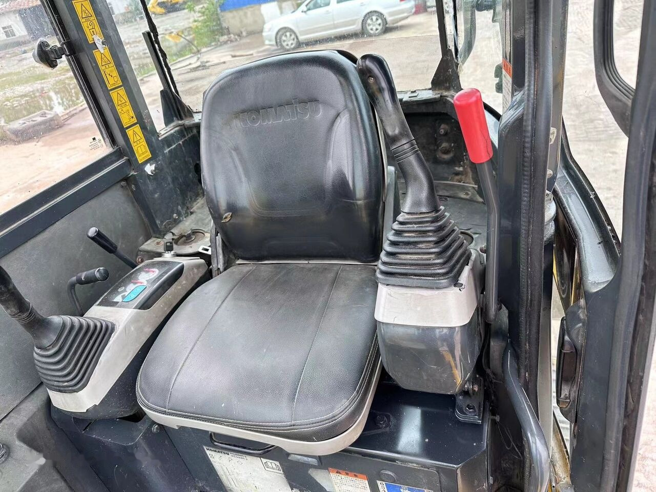 Komatsu PC50MR - Μίνι εκσκαφέας: φωτογραφία 5 Komatsu PC50MR - Μίνι εκσκαφέας: φωτογραφία 5