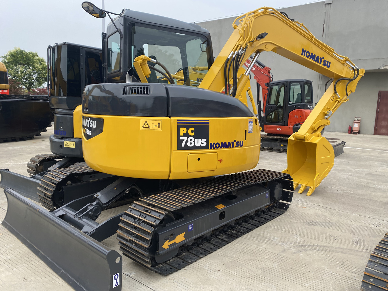 Komatsu PC78US - Μίνι εκσκαφέας: φωτογραφία 1 Komatsu PC78US - Μίνι εκσκαφέας: φωτογραφία 1