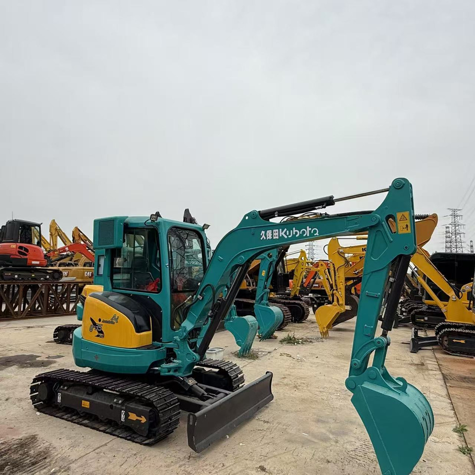 Kubota U35 - Μίνι εκσκαφέας: φωτογραφία 4 Kubota U35 - Μίνι εκσκαφέας: φωτογραφία 4