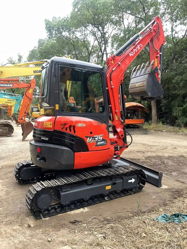 Kubota U35 - Μίνι εκσκαφέας: φωτογραφία 3 Kubota U35 - Μίνι εκσκαφέας: φωτογραφία 3