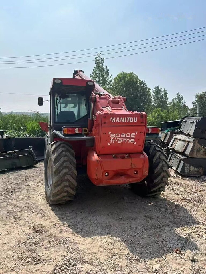Manitou MT1740 - Τηλεσκοπικός φορτωτής: φωτογραφία 3 Manitou MT1740 - Τηλεσκοπικός φορτωτής: φωτογραφία 3