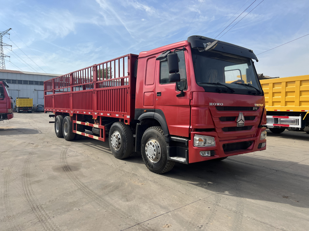 SINOTRUK HOWO 8*4 Fence Truck - Φορτηγό: φωτογραφία 1 SINOTRUK HOWO 8*4 Fence Truck - Φορτηγό: φωτογραφία 1