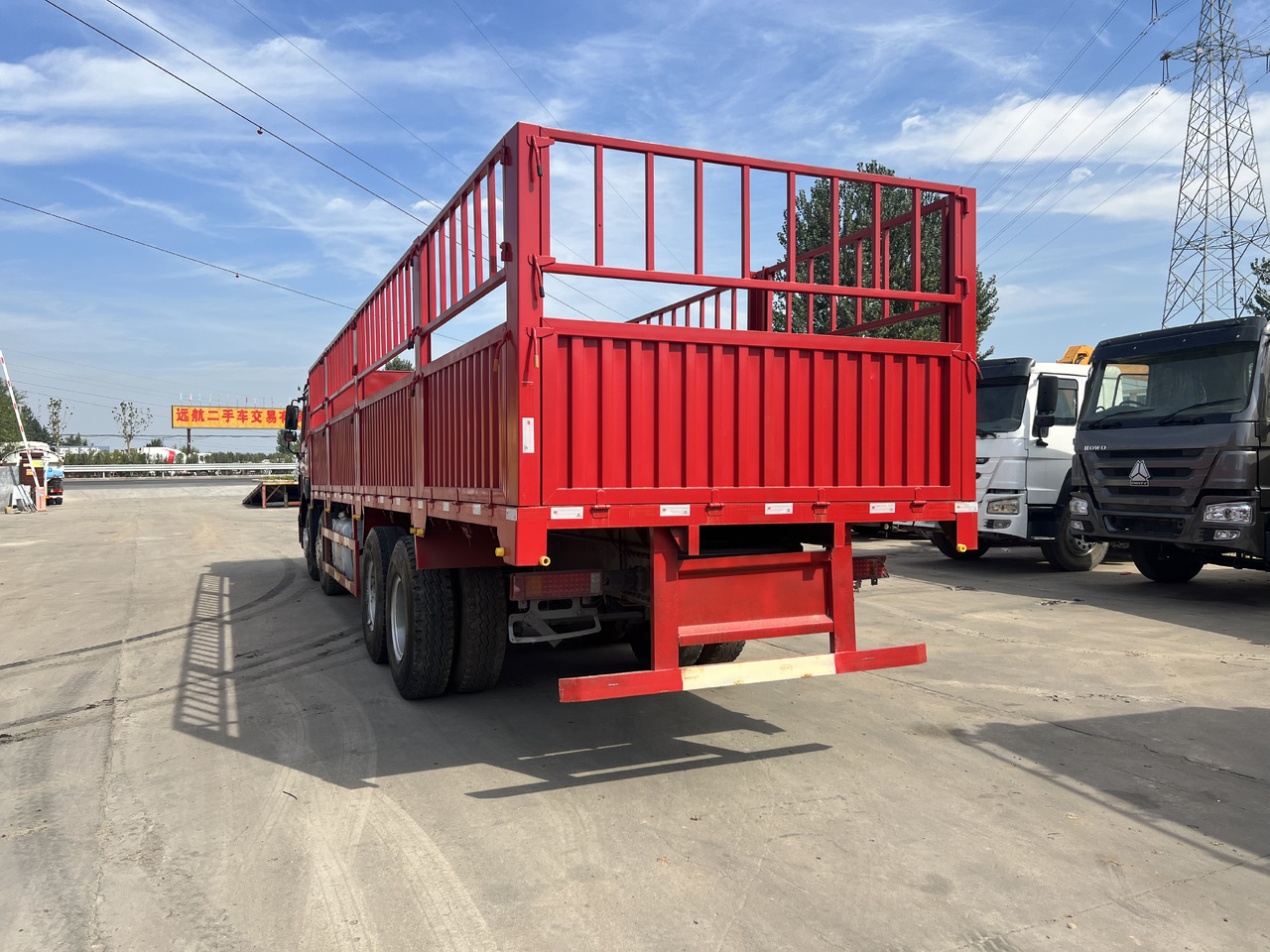 SINOTRUK HOWO 8*4 Fence Truck - Φορτηγό: φωτογραφία 5 SINOTRUK HOWO 8*4 Fence Truck - Φορτηγό: φωτογραφία 5