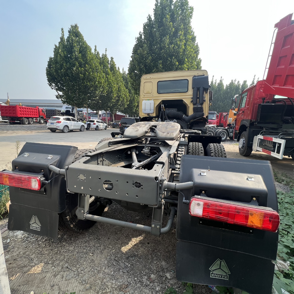 SINOTRUK HOWO - Τράκτορας: φωτογραφία 4 SINOTRUK HOWO - Τράκτορας: φωτογραφία 4