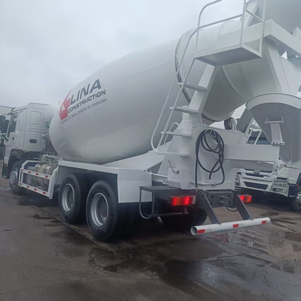 SINOTRUK HOWO - Φορτηγό: φωτογραφία 5 SINOTRUK HOWO - Φορτηγό: φωτογραφία 5