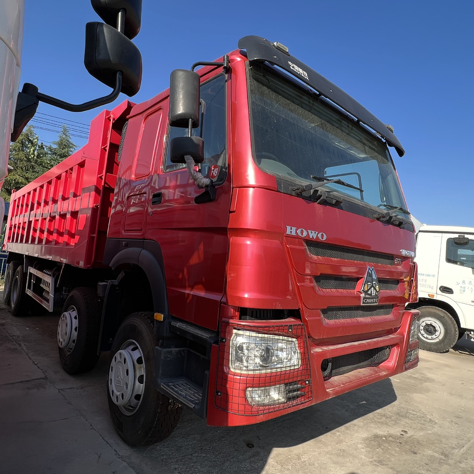 SINOTRUK HOWO - Φορτηγό ανατρεπόμενο: φωτογραφία 3 SINOTRUK HOWO - Φορτηγό ανατρεπόμενο: φωτογραφία 3