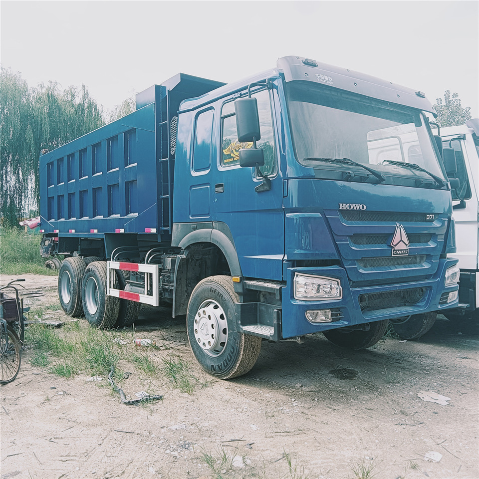 SINOTRUK Howo - Φορτηγό ανατρεπόμενο: φωτογραφία 3 SINOTRUK Howo - Φορτηγό ανατρεπόμενο: φωτογραφία 3