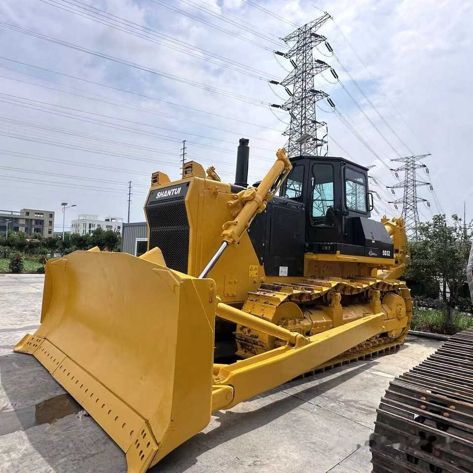 Shantui SD32 - Μπουλντόζα: φωτογραφία 1 Shantui SD32 - Μπουλντόζα: φωτογραφία 1