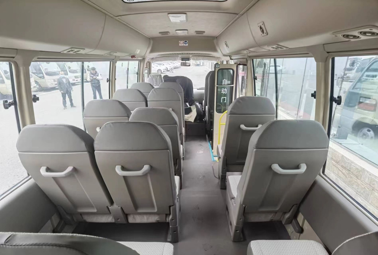 TOYOTA COASTER - Λεωφορείο: φωτογραφία 3 TOYOTA COASTER - Λεωφορείο: φωτογραφία 3