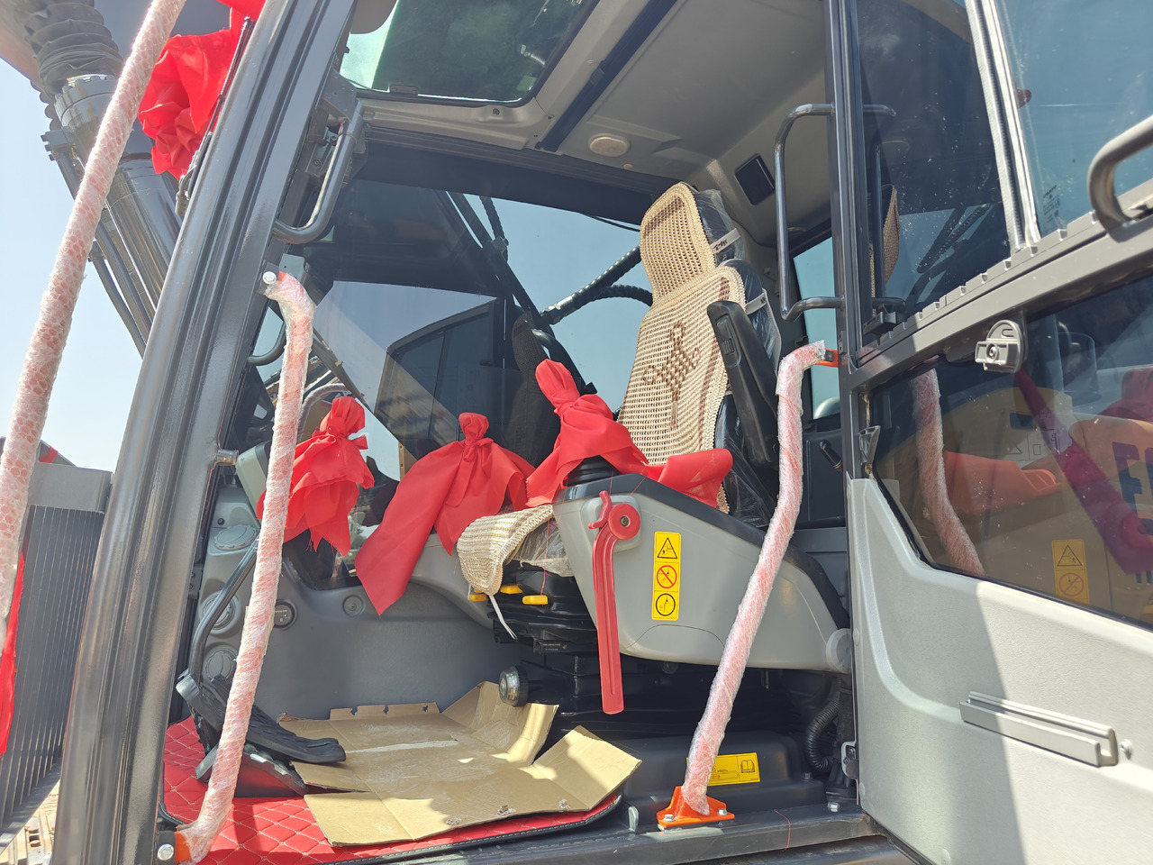 Volvo EC300DL - Ερπυστριοφόρος εκσκαφέας: φωτογραφία 5 Volvo EC300DL - Ερπυστριοφόρος εκσκαφέας: φωτογραφία 5