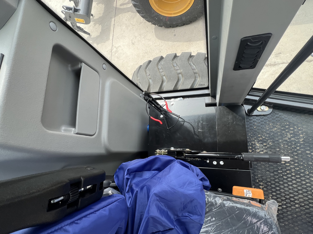 XCMG GR215 - Γκρέιντερ: φωτογραφία 4 XCMG GR215 - Γκρέιντερ: φωτογραφία 4