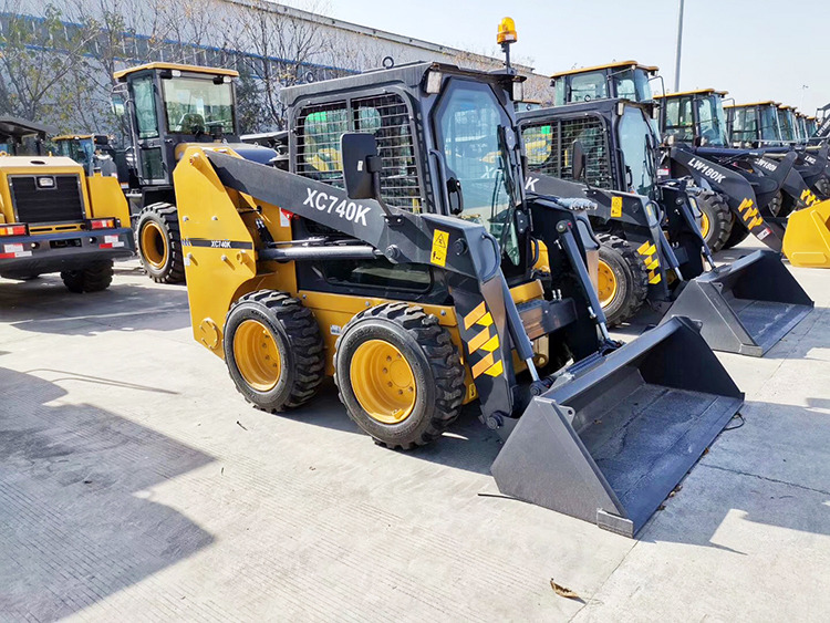 XCMG XC740K - Φορτωτής πλάγιας ολίσθησης: φωτογραφία 2 XCMG XC740K - Φορτωτής πλάγιας ολίσθησης: φωτογραφία 2