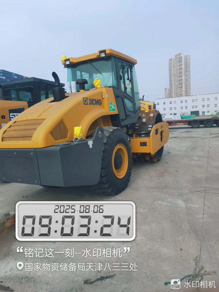 Νέα Ασφαλτικός οδοστρωτήρας XCMG XS203J: φωτογραφία 6