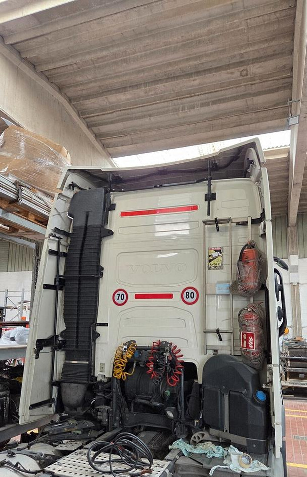 Cabina Volvo FH460 Alta Globetrotter - Καμπίνα για Φορτηγό: φωτογραφία 1 Cabina Volvo FH460 Alta Globetrotter - Καμπίνα για Φορτηγό: φωτογραφία 1