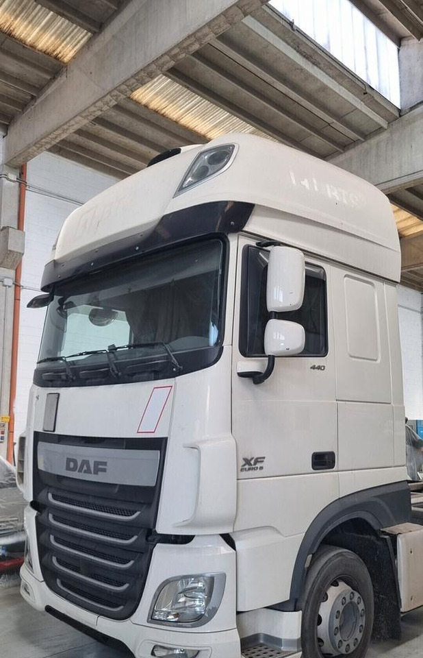 DAF XF 440 Euro 6 - Full Pneumatico - 2015 - Άλλα μηχανήματα: φωτογραφία 3 DAF XF 440 Euro 6 - Full Pneumatico - 2015 - Άλλα μηχανήματα: φωτογραφία 3