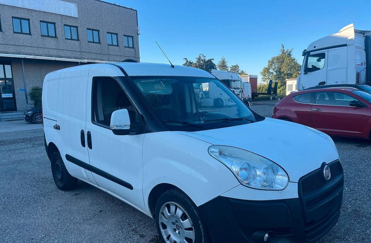 Fiat Doblò 1.3 Multijet 135 cv - Άλλα μηχανήματα: φωτογραφία 2 Fiat Doblò 1.3 Multijet 135 cv - Άλλα μηχανήματα: φωτογραφία 2