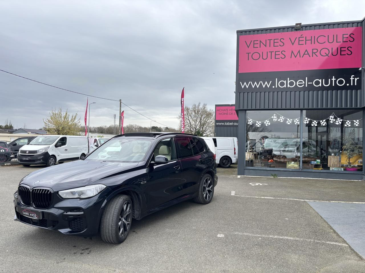 Bmw X5 XDRIVE45E 394CH M SPORT 17CV - SUV: φωτογραφία 5 Bmw X5 XDRIVE45E 394CH M SPORT 17CV - SUV: φωτογραφία 5
