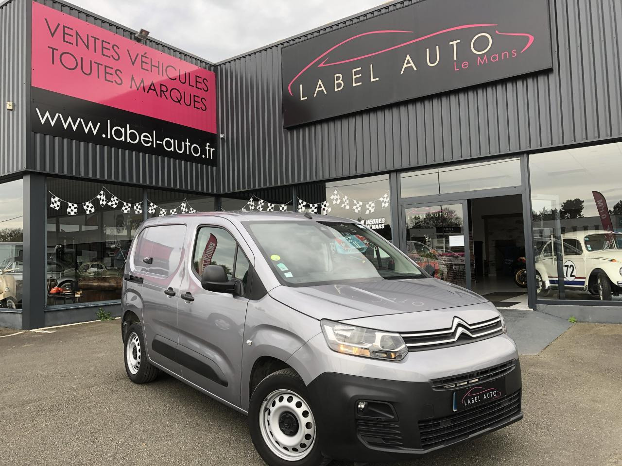 CITROEN berlingo M 1000KG BLUEHDI 130 S&S CLUB EAT8 - Βαν: φωτογραφία 1 CITROEN berlingo M 1000KG BLUEHDI 130 S&S CLUB EAT8 - Βαν: φωτογραφία 1