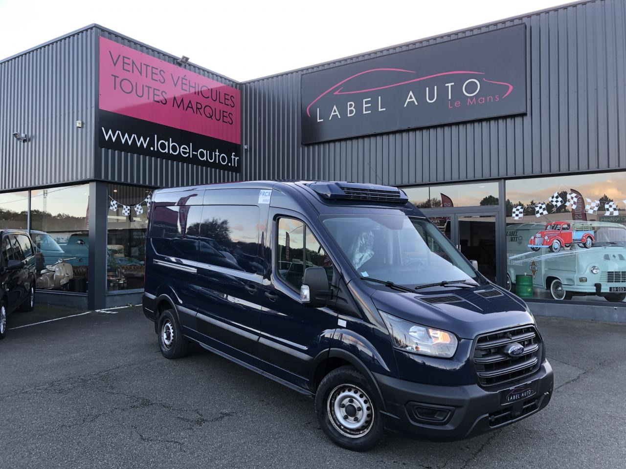 FORD Transit 350 L3H2 2.0 EcoBlue 130ch Frigorifique Ambiente - Βαν: φωτογραφία 2 FORD Transit 350 L3H2 2.0 EcoBlue 130ch Frigorifique Ambiente - Βαν: φωτογραφία 2