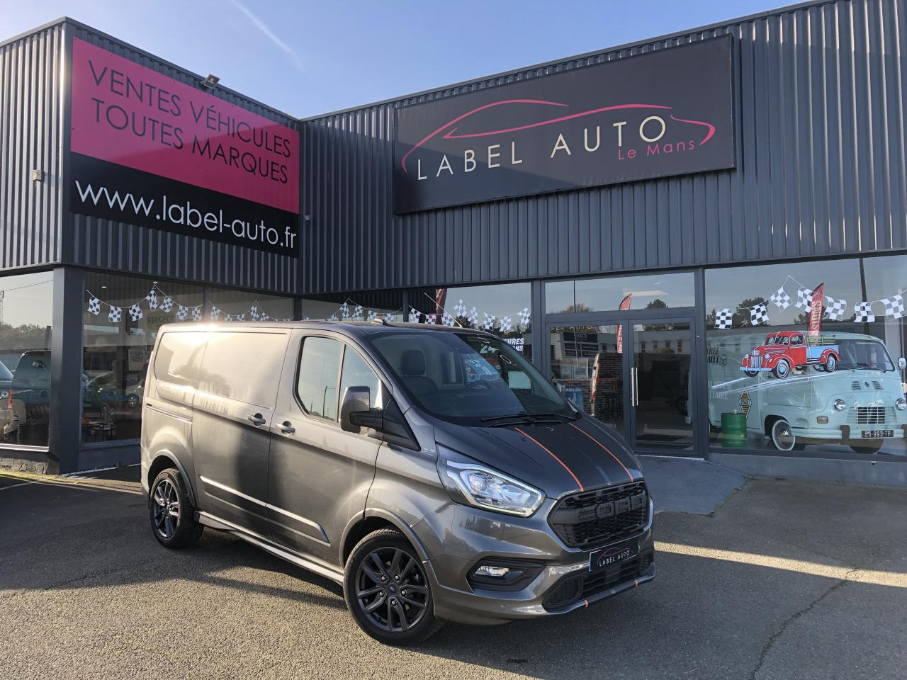 FORD Transit Custom 2.0 EcoBlue 185 ch BVA Fourgon 290 L1H1 Sport - Βαν: φωτογραφία 3 FORD Transit Custom 2.0 EcoBlue 185 ch BVA Fourgon 290 L1H1 Sport - Βαν: φωτογραφία 3