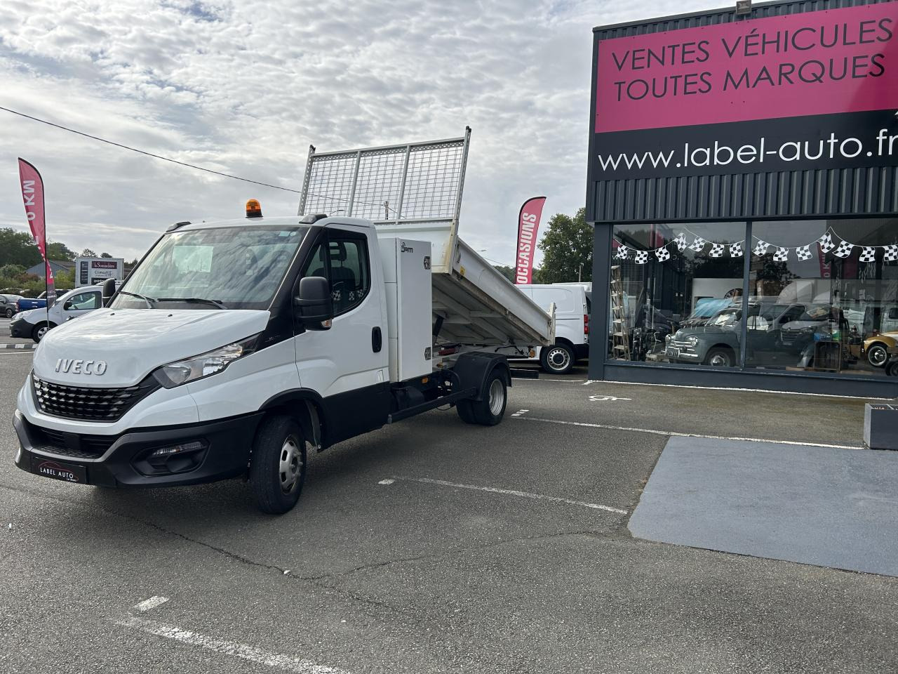 Όχημα με ανατρεπομενη καροτσα IVECO Daily 35 C 14 S&S (Quad-Leaf)  CHASSIS CABINE 2014 35C/35S Chassis cabine 35 C Epmt.3.75 PHASE 3: φωτογραφία 7