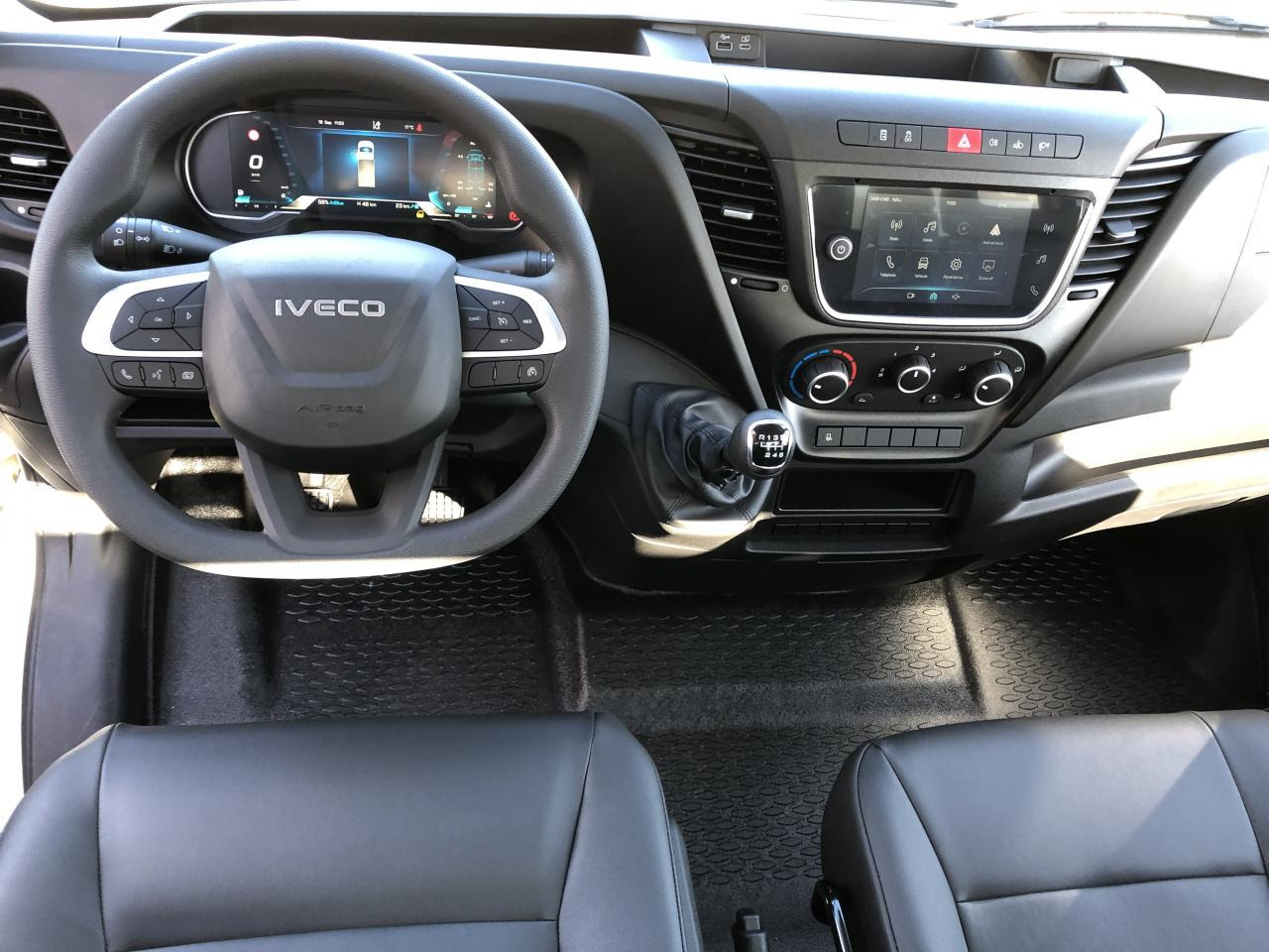 IVECO Daily 35 C 16H BENNE + COFFRE 3.0 160CH - Όχημα με ανατρεπομενη καροτσα: φωτογραφία 5 IVECO Daily 35 C 16H BENNE + COFFRE 3.0 160CH - Όχημα με ανατρεπομενη καροτσα: φωτογραφία 5