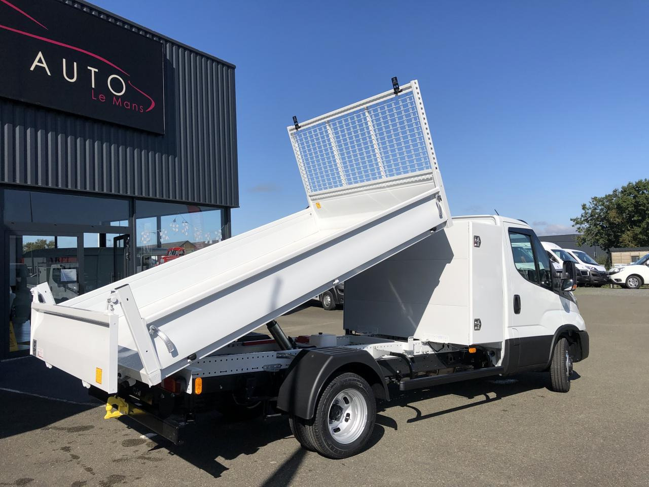 Νέα Όχημα με ανατρεπομενη καροτσα IVECO Daily 35 C 16H BENNE + COFFRE 3.0 160CH: φωτογραφία 8