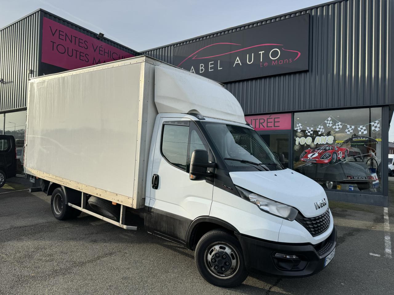 IVECO Daily 35C16 CAISSE HAYON 20M3 RJ 3.0L 160CH - Επαγγελματικό αυτοκίνητο κόφα: φωτογραφία 1 IVECO Daily 35C16 CAISSE HAYON 20M3 RJ 3.0L 160CH - Επαγγελματικό αυτοκίνητο κόφα: φωτογραφία 1