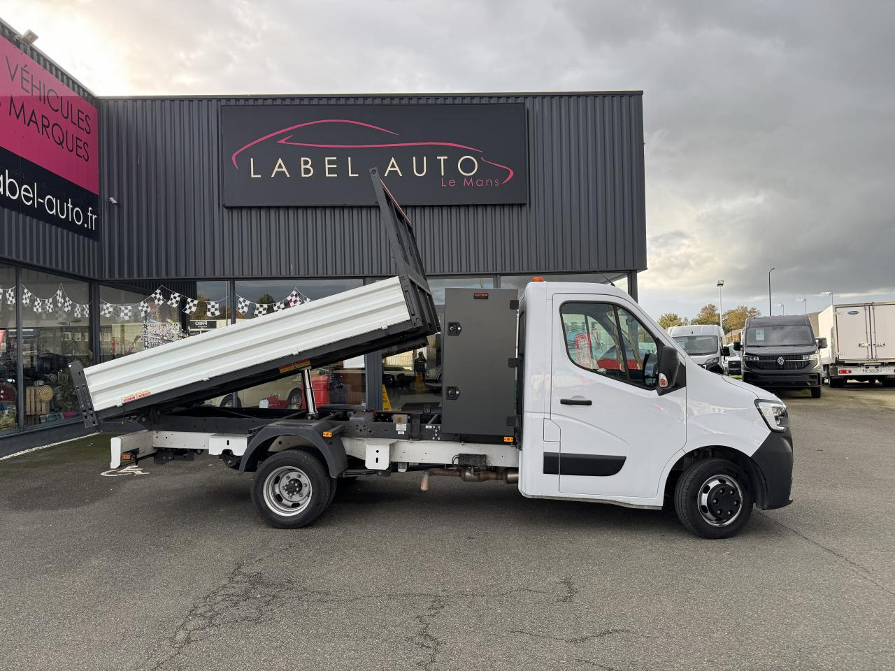 RENAULT MASTER 3T5 BENNE COFFRE RJ 2.3 DCI 145CH PROPULSION - Όχημα με ανατρεπομενη καροτσα: φωτογραφία 5 RENAULT MASTER 3T5 BENNE COFFRE RJ 2.3 DCI 145CH PROPULSION - Όχημα με ανατρεπομενη καροτσα: φωτογραφία 5