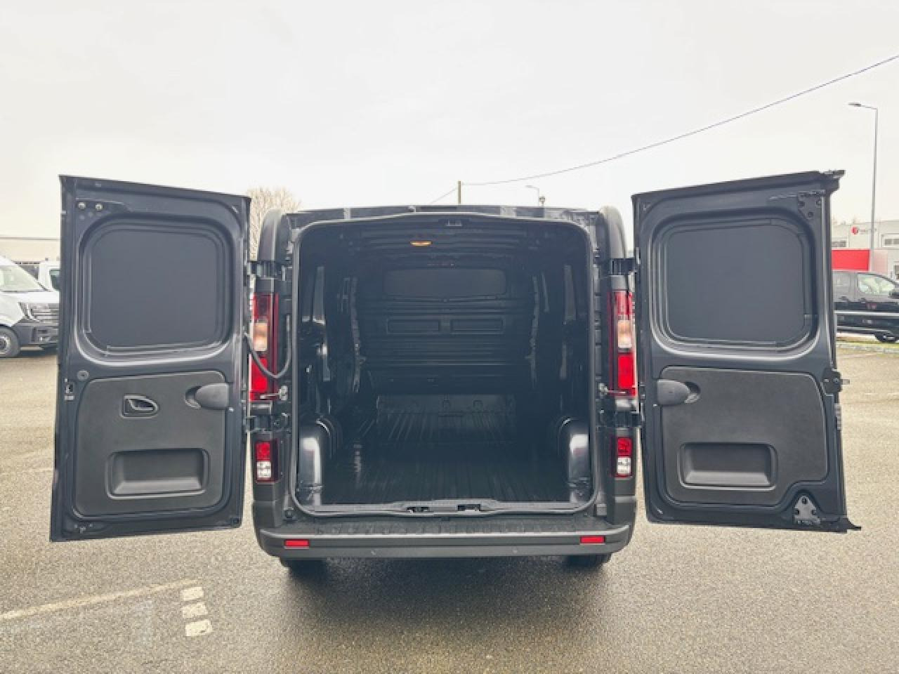 RENAULT Trafic L2H1 3000 Kg 2.0 Blue dCi - 150 2024 III FOURGON Fourgon Advance L2H1 PHASE 3 - Βαν: φωτογραφία 3 RENAULT Trafic L2H1 3000 Kg 2.0 Blue dCi - 150 2024 III FOURGON Fourgon Advance L2H1 PHASE 3 - Βαν: φωτογραφία 3