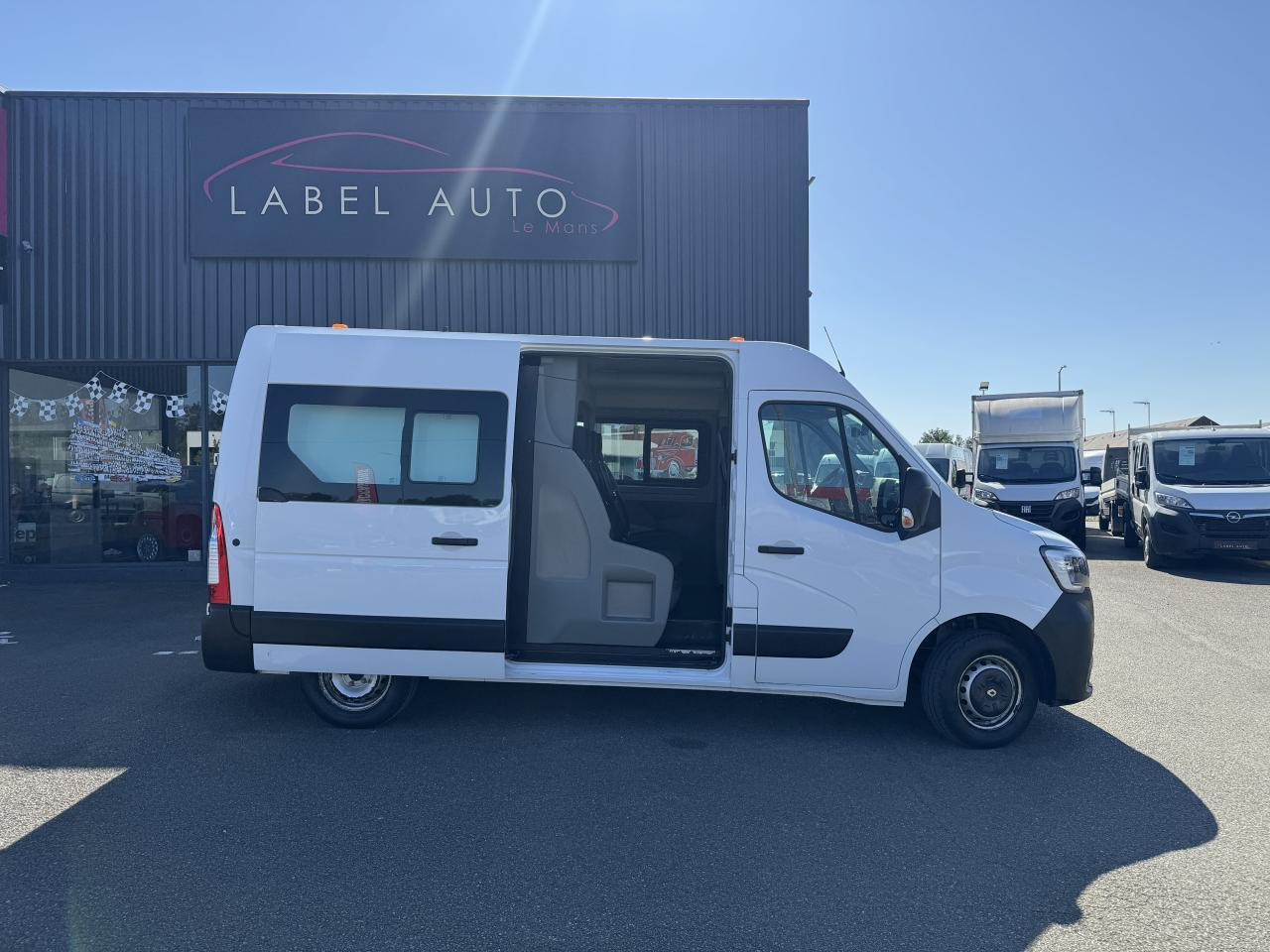 Renault Master 7 PLACES Confort F3300 L2H2 2.3 dCi - 135 III CABINE APPROFONDIE Cabine approfondie L2H2 Tra - Διπλοκάμπινο ελαφρύ επαγγελματικό: φωτογραφία 1 Renault Master 7 PLACES Confort F3300 L2H2 2.3 dCi - 135 III CABINE APPROFONDIE Cabine approfondie L2H2 Tra - Διπλοκάμπινο ελαφρύ επαγγελματικό: φωτογραφία 1