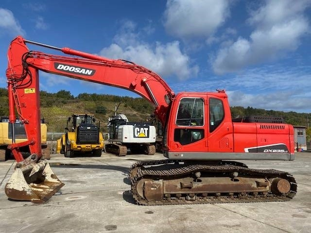 Doosan DX 235 LC - Ερπυστριοφόρος εκσκαφέας: φωτογραφία 3 Doosan DX 235 LC - Ερπυστριοφόρος εκσκαφέας: φωτογραφία 3