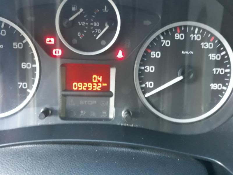 Citroën Berlingo Blue HDI 100 Frigo - Επαγγελματικό αυτοκίνητο ψυγείο: φωτογραφία 4 Citroën Berlingo Blue HDI 100 Frigo - Επαγγελματικό αυτοκίνητο ψυγείο: φωτογραφία 4