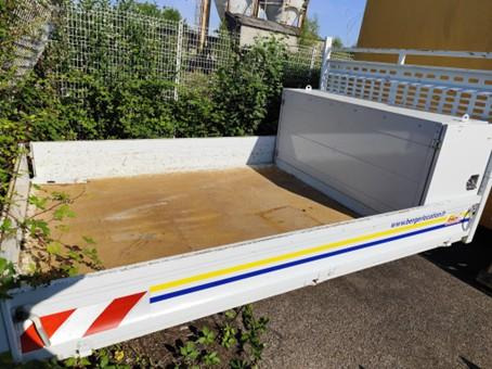 Plateau acier 3120 x 2000 x 330 mm utiles Ridelles acier + Coffre Acier dos cabine 1850 x 600 x 880(ht) mm - Εργαλείο/ Εξοπλισμός: φωτογραφία 3 Plateau acier 3120 x 2000 x 330 mm utiles Ridelles acier + Coffre Acier dos cabine 1850 x 600 x 880(ht) mm - Εργαλείο/ Εξοπλισμός: φωτογραφία 3