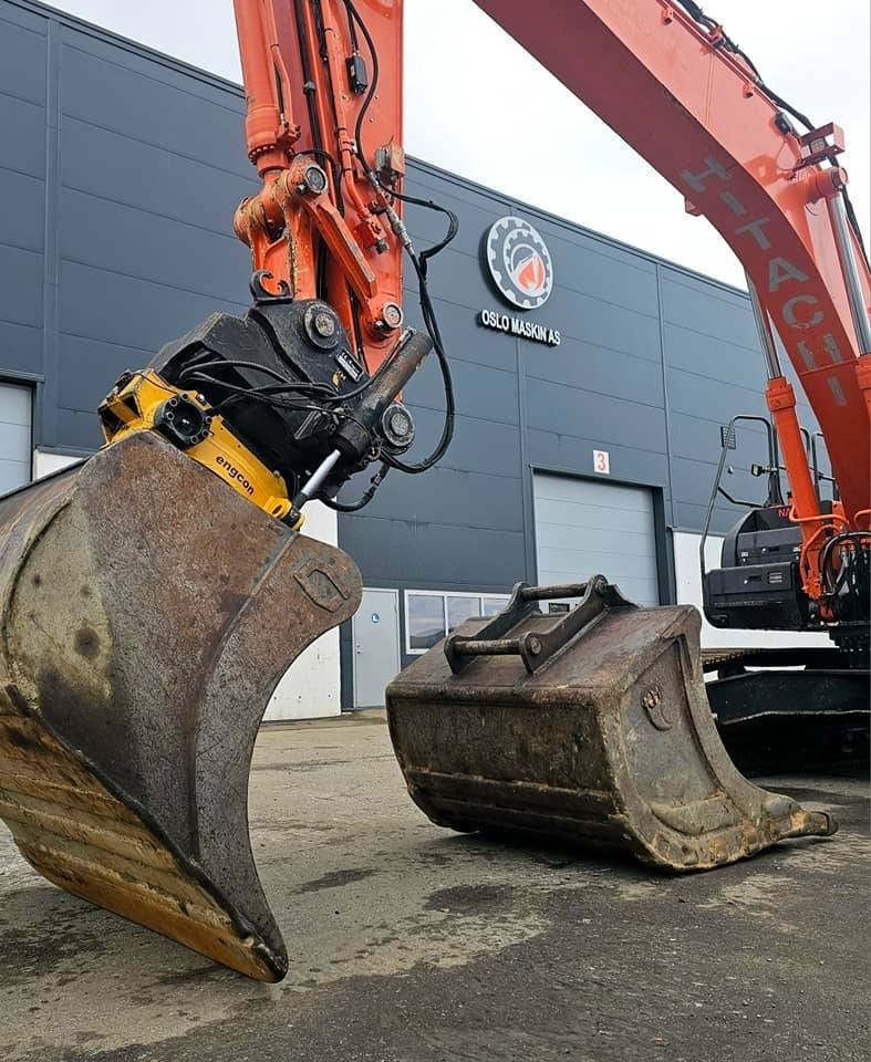 Ερπυστριοφόρος εκσκαφέας Hitachi ZX 300 LC-6: φωτογραφία 23