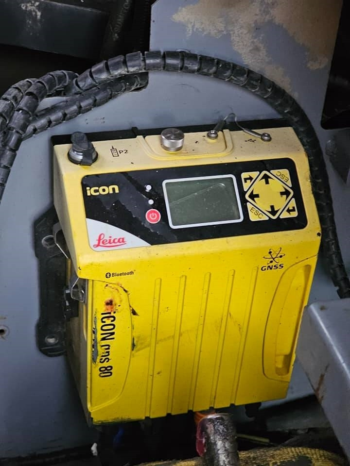 Ερπυστριοφόρος εκσκαφέας Hitachi ZX 300 LC-6: φωτογραφία 36